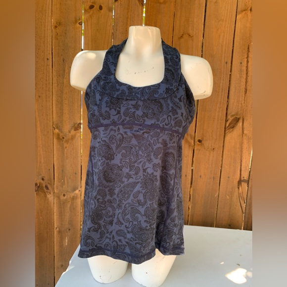 Lululemon sleeveless top. - Picture 1 of 9